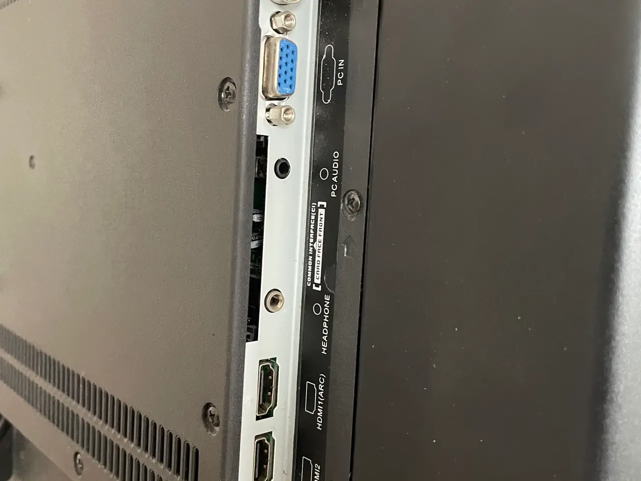 Billede 5 - Flot 40" JVC TV med vægophæng til salg