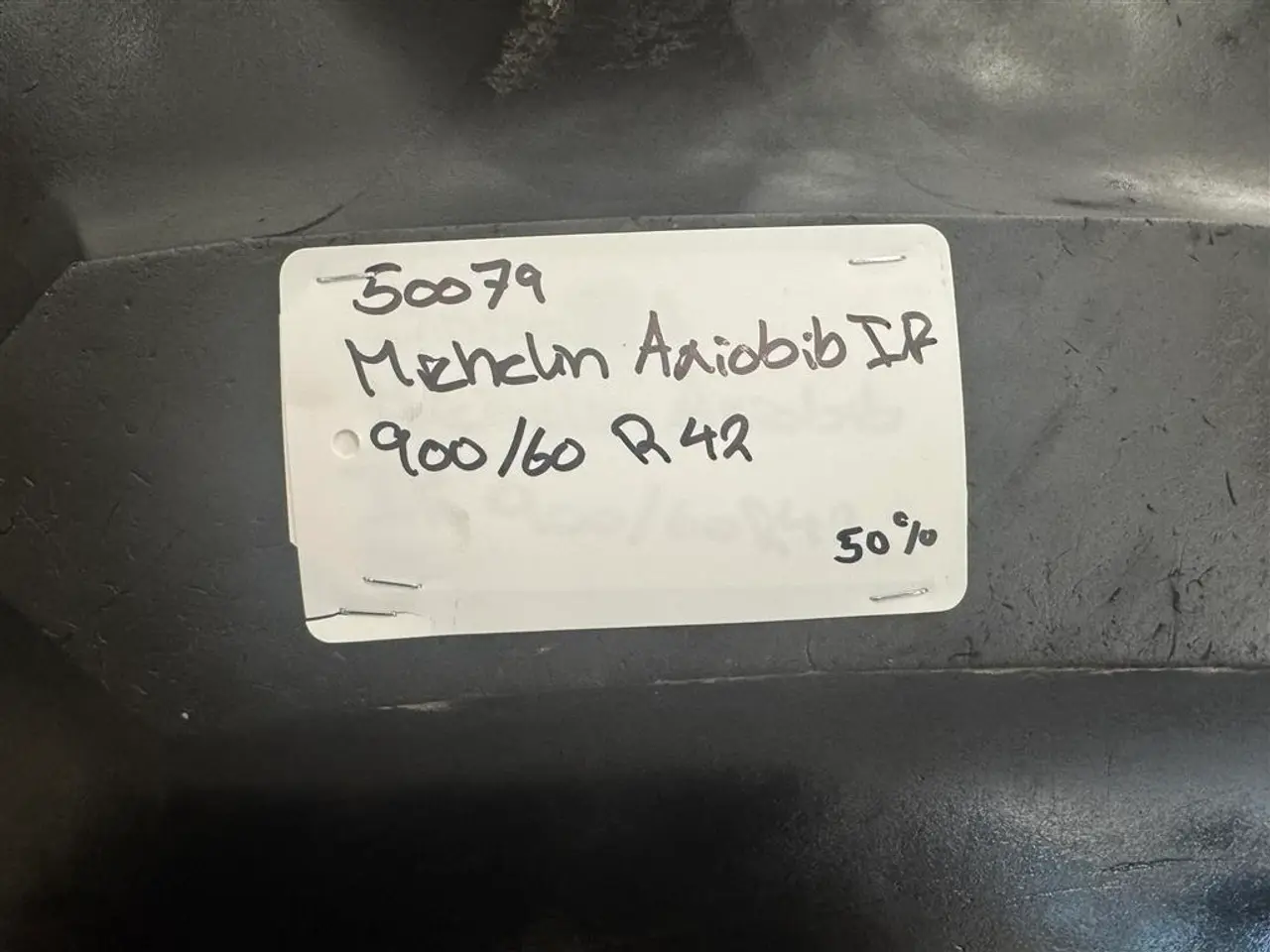 Billede 2 - Michelin 900/60R42