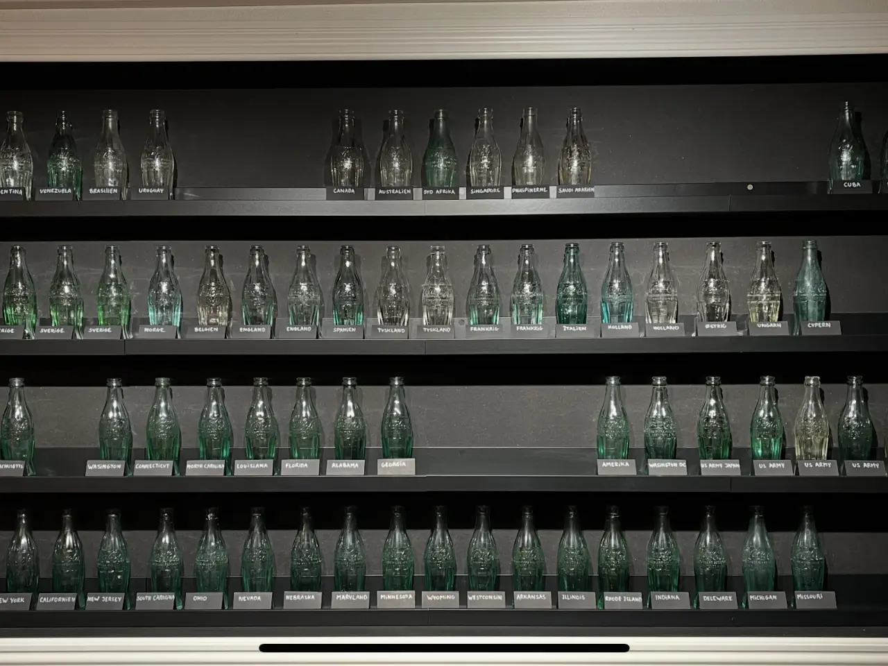 Billede 1 - KØBES !!!! Gamle Coca Cola flasker