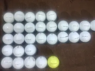 G2-AAA: Titleist Tour Soft/Speed Velocity TruFeel 