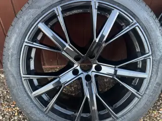 Audi, VW 285/40/21 ET 30.   5 x 112 J10 Alufælge m