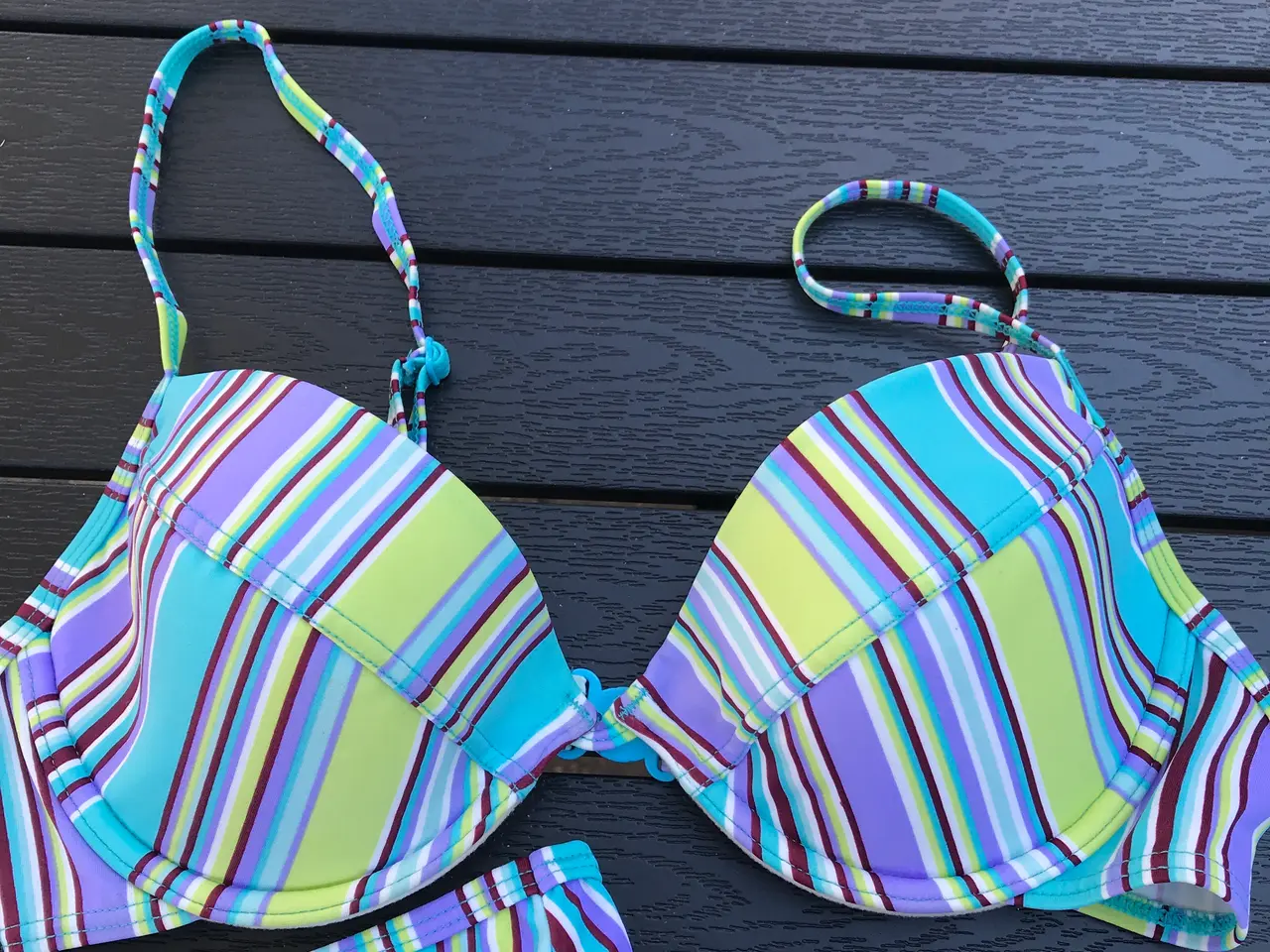 Billede 1 - NY PRIS Hunkemüller Bikini med 2 trusser.