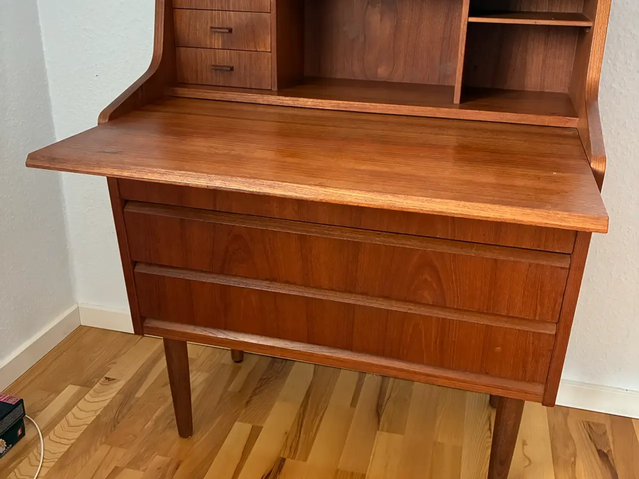 Billede 2 - Retro teak skrivebord