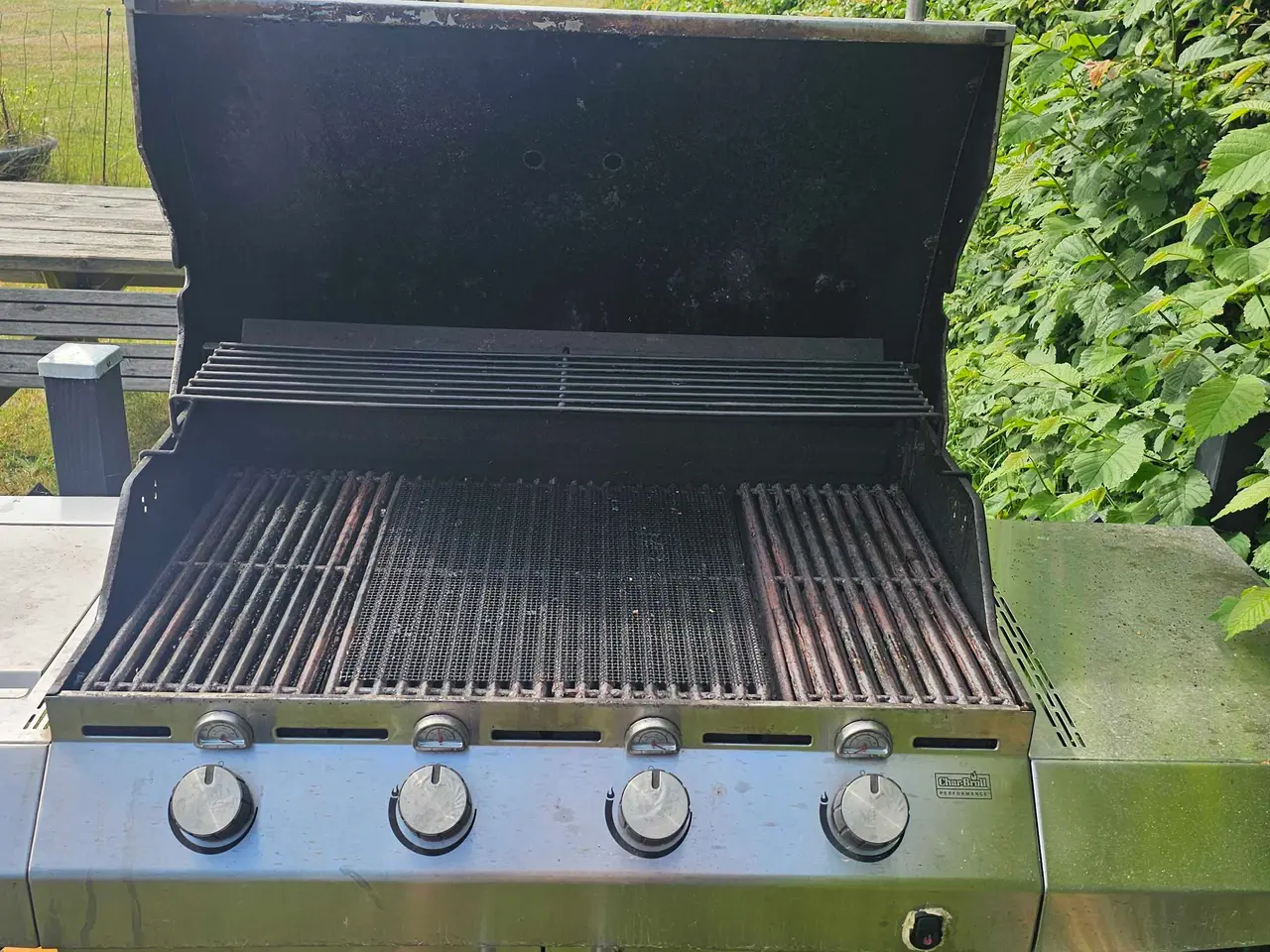 Billede 2 - Stor gasgrill med 4 brændere og ekstra blus 