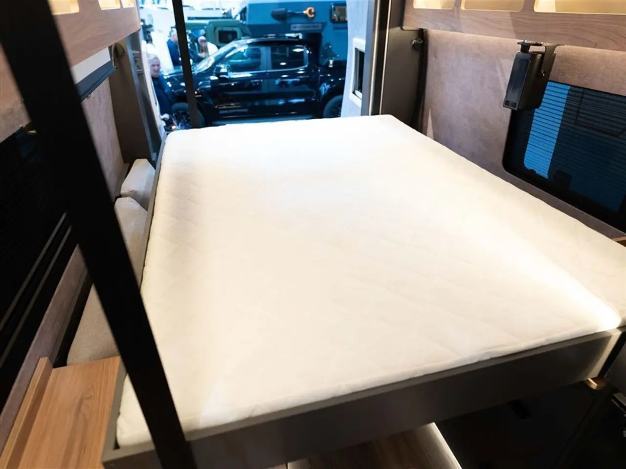 Billede 55 - 2027 - Nomade Nation Space S STEALTH VAN MED LOUNGE I SKANDINAVISK DESIGN