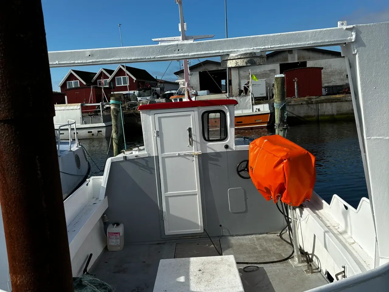 Billede 2 - Fiskekutter / arbejdsbåd med styrehus sælges