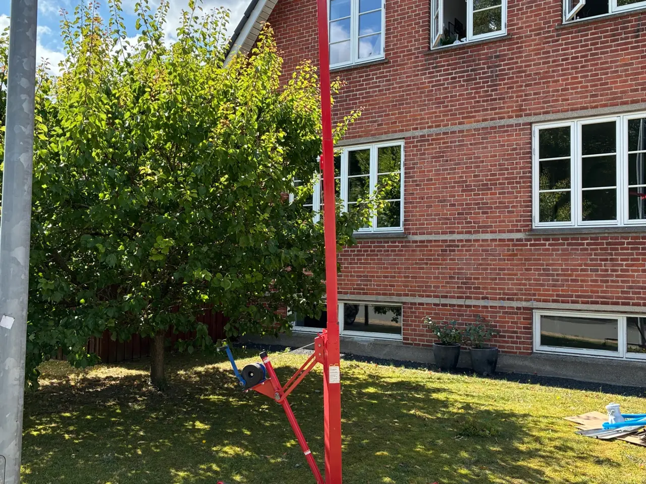 Billede 1 - Gipspladehejs med vipbar pladeholder