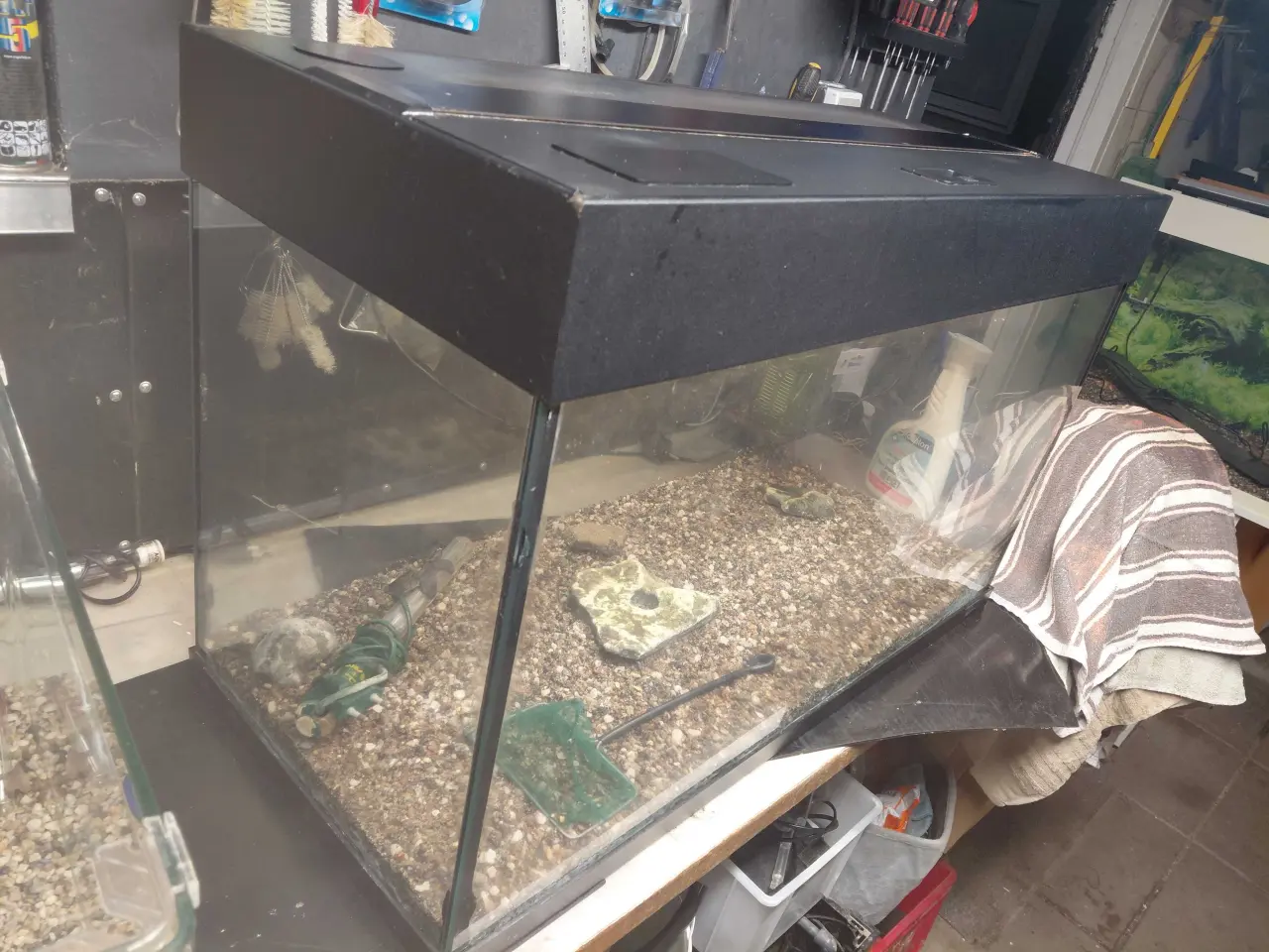 Billede 2 - Akvarier 125L