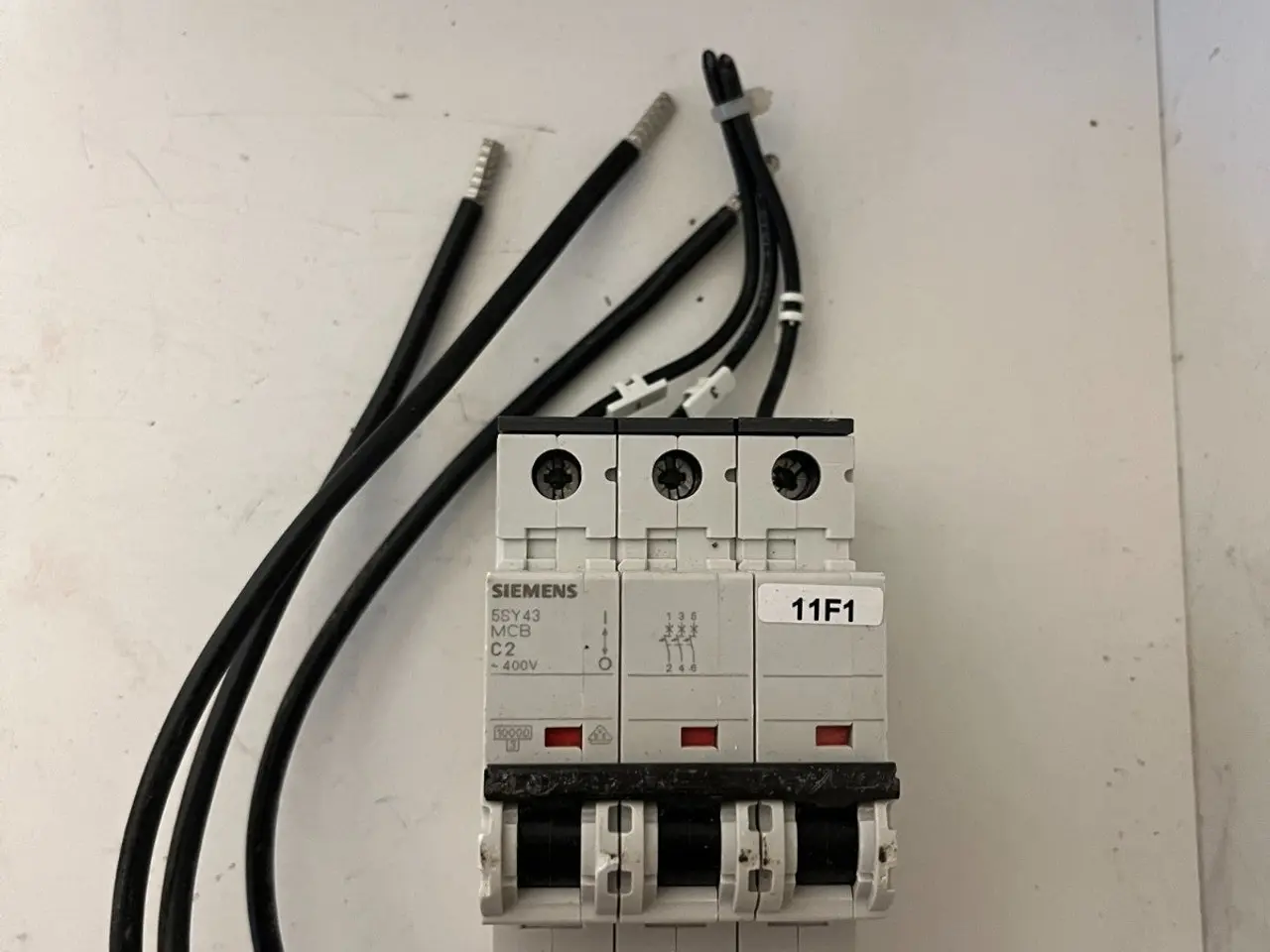 Billede 4 - Siemens 5SY43 C2 3-Pole MCB 2A 400V Miniature