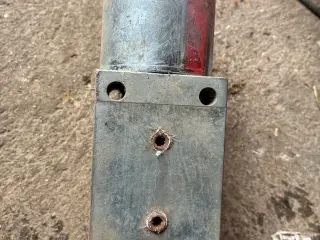 Hydraulisk omskifter ventil til blok