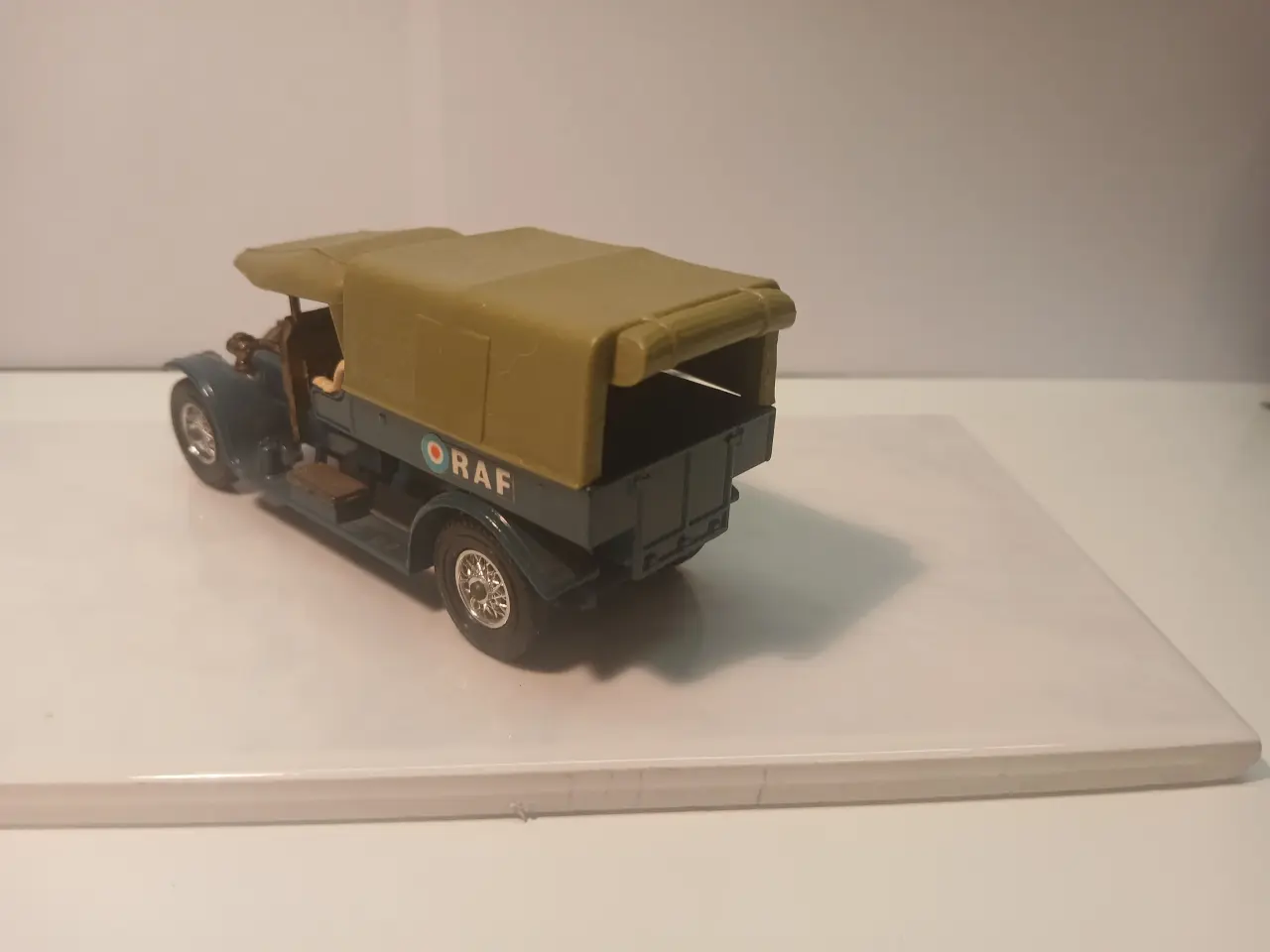 Billede 2 - MODELBIL, MATCHBOX, MODELS OF YESTERYEAR Y13