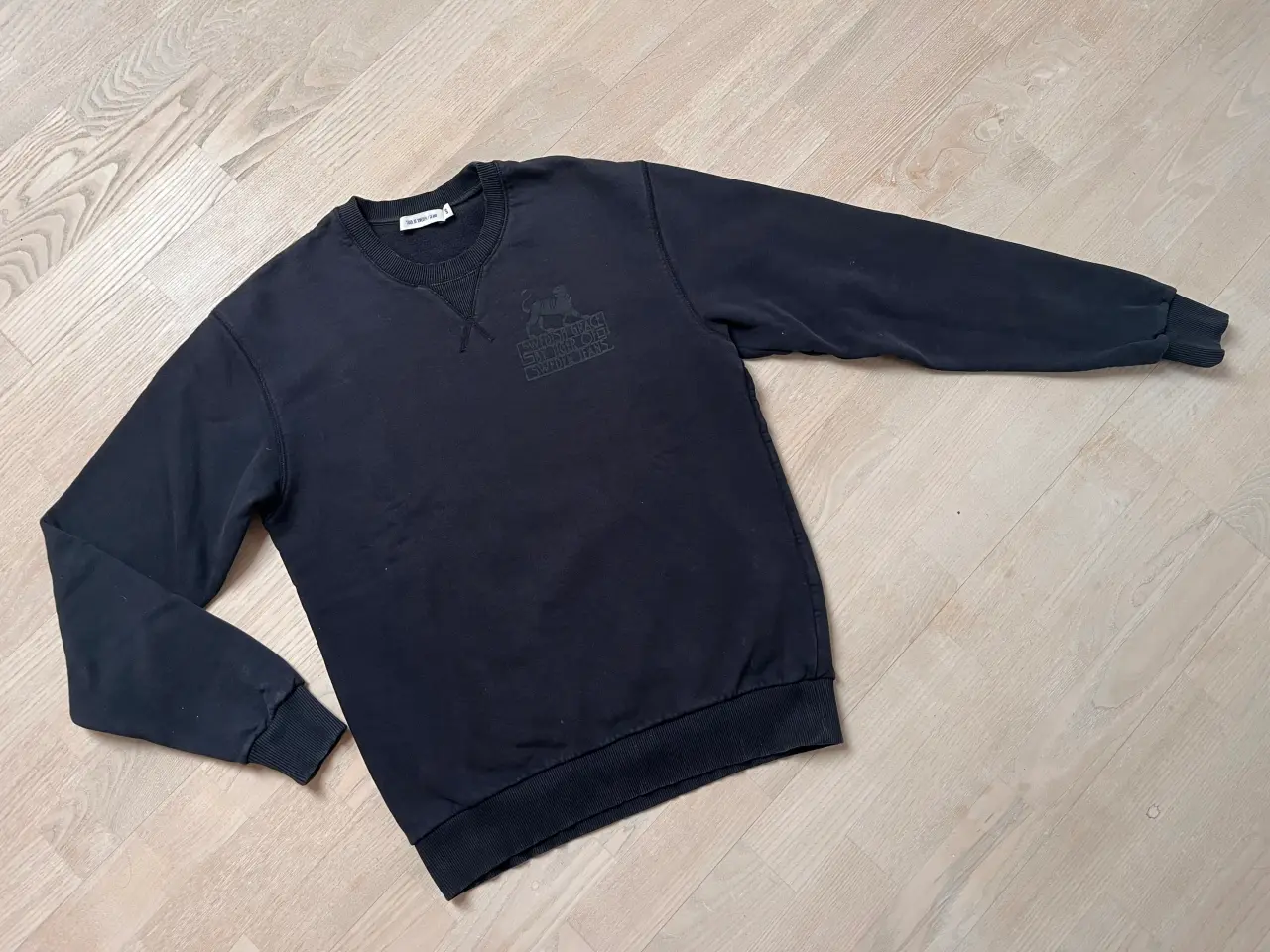 Billede 1 - Sweater, Trøje, Tiger of Sweden, Str. S