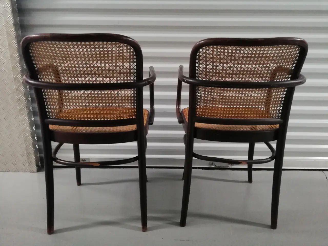 Billede 3 - Thonet Wiener salon spisestuestole nr. 811 & bord.