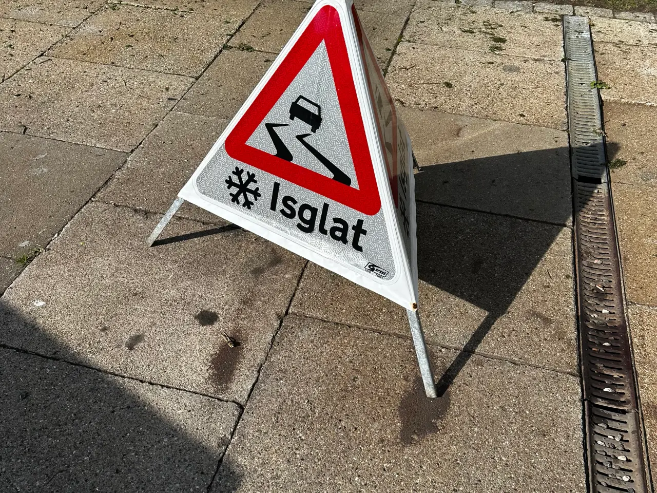 Billede 2 - Skilt sammen klappeligt 