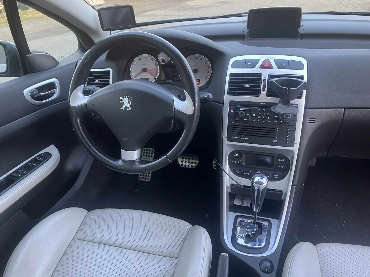 Billede 8 - Cabriolet Peugeot 307CC aut.