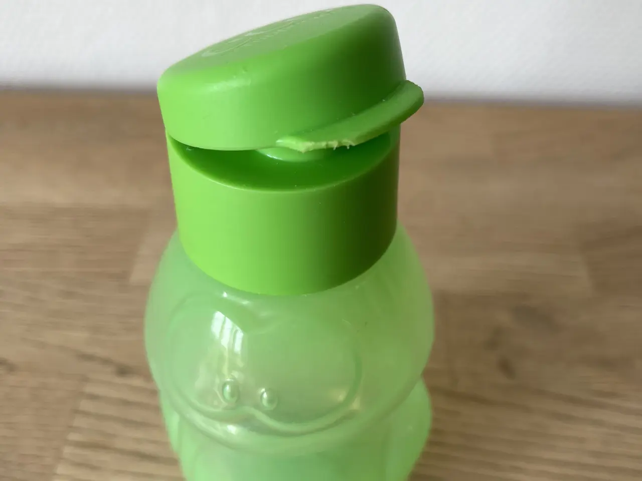 Billede 4 - Tupperware drikkeflaske i grøn plastik