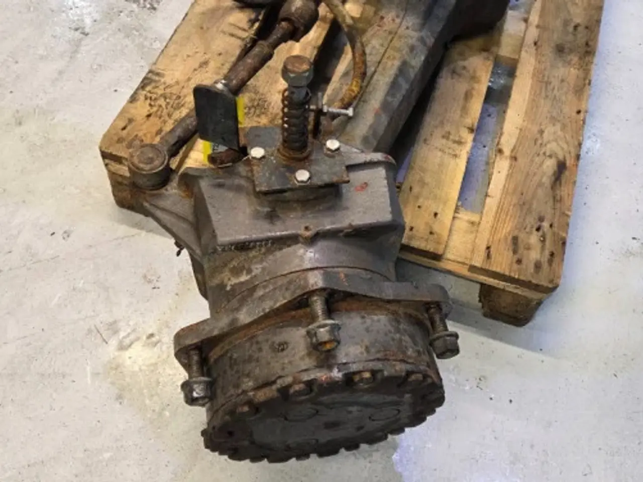 Billede 8 - Massey Ferguson 3085 Foraksel 3429105M91