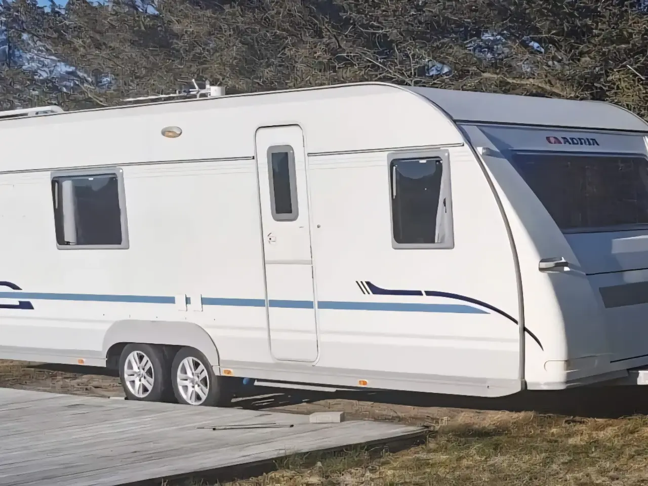 Billede 1 - Adria classica 743 UT