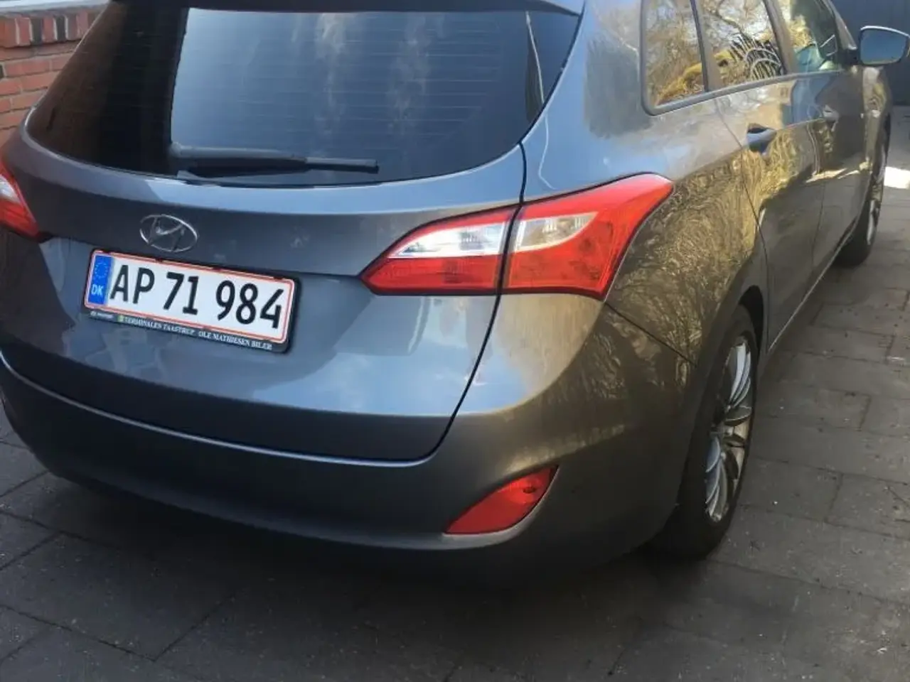 Billede 4 - Hyundai i30  Benzin Stc. Velholdt nysynet.