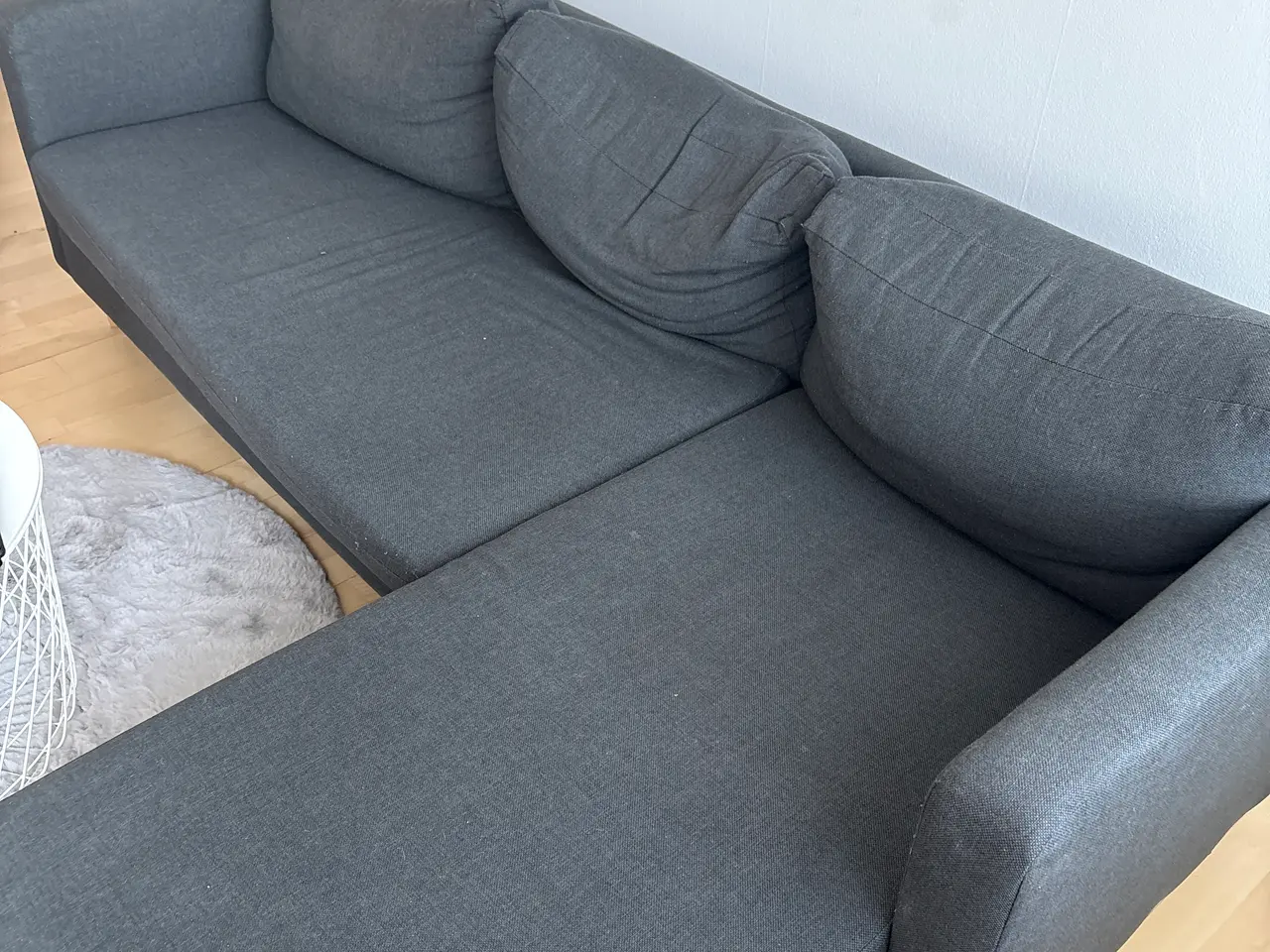 Billede 2 - Sofa med hynder 