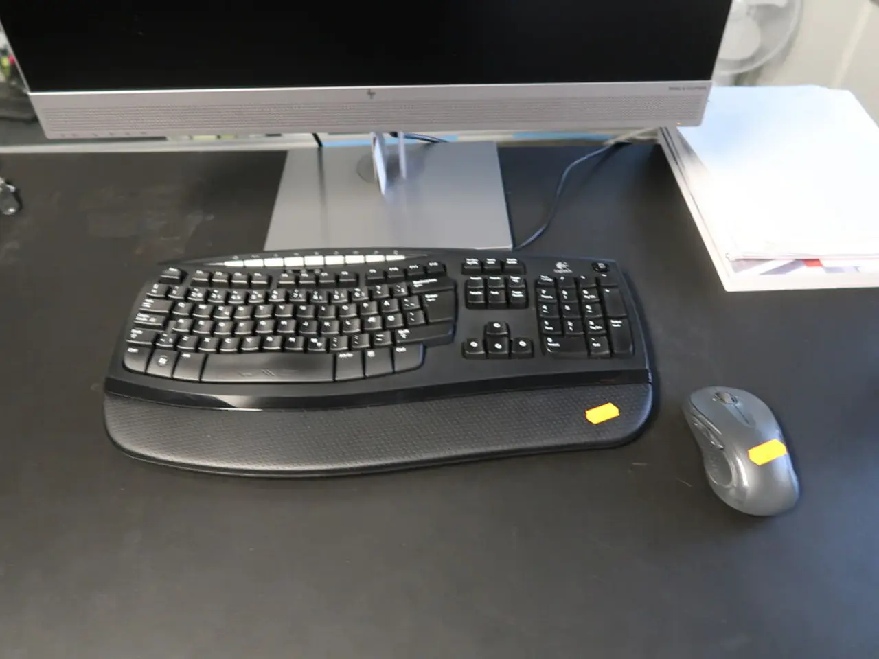 Billede 2 - Computerskærm HP E27m, tastatur, mus