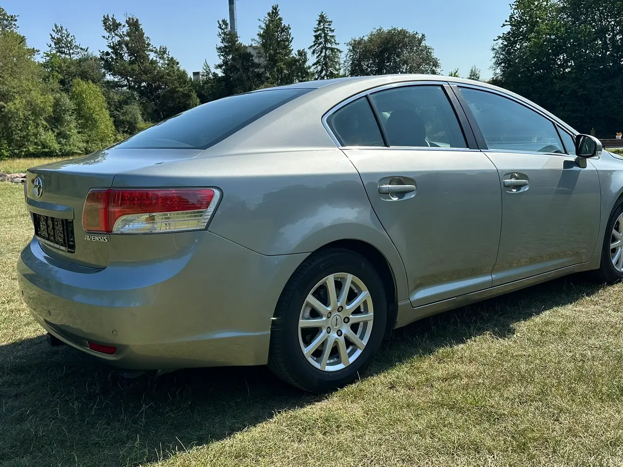 Billede 7 - Toyota Avensis 1.6 VVT-i – kun 150.000 km, én ejer