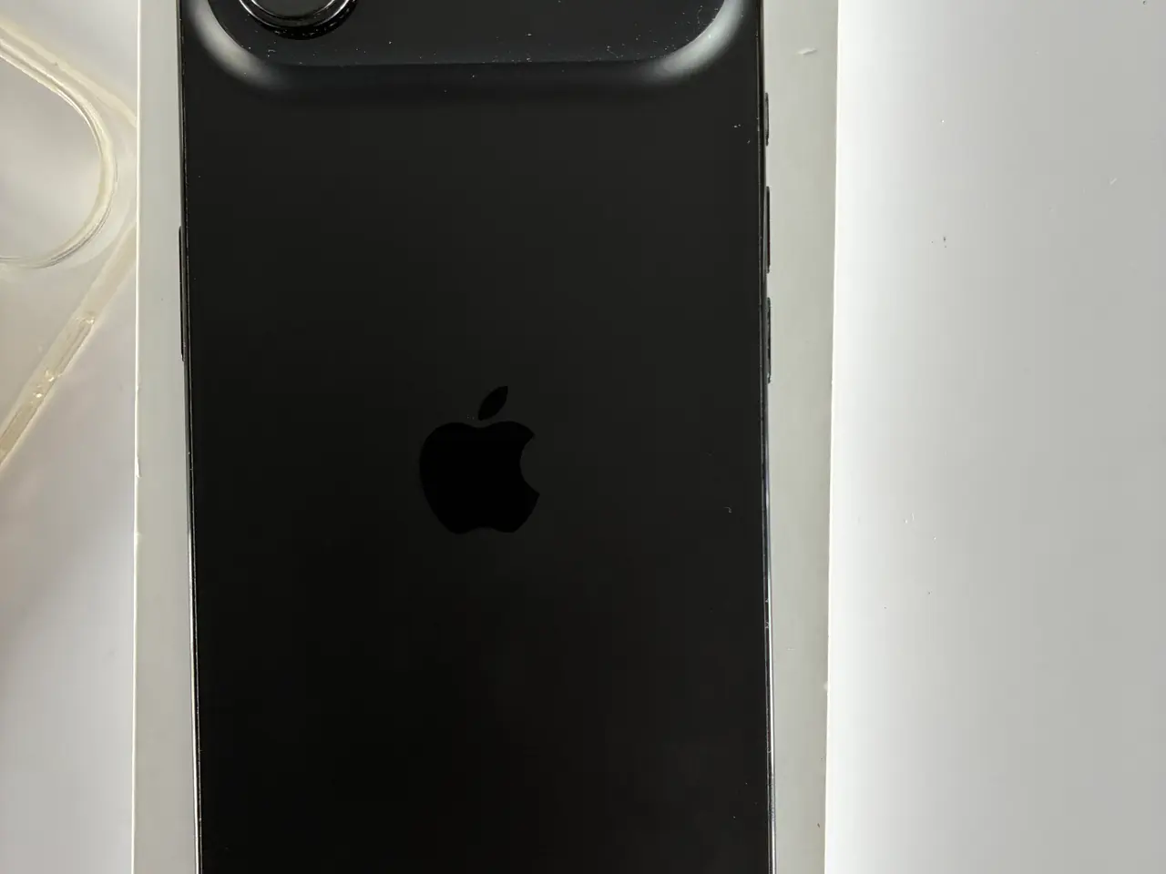 Billede 2 - 📱 iPhone 17 Air 256 GB – velholdt og i god stand