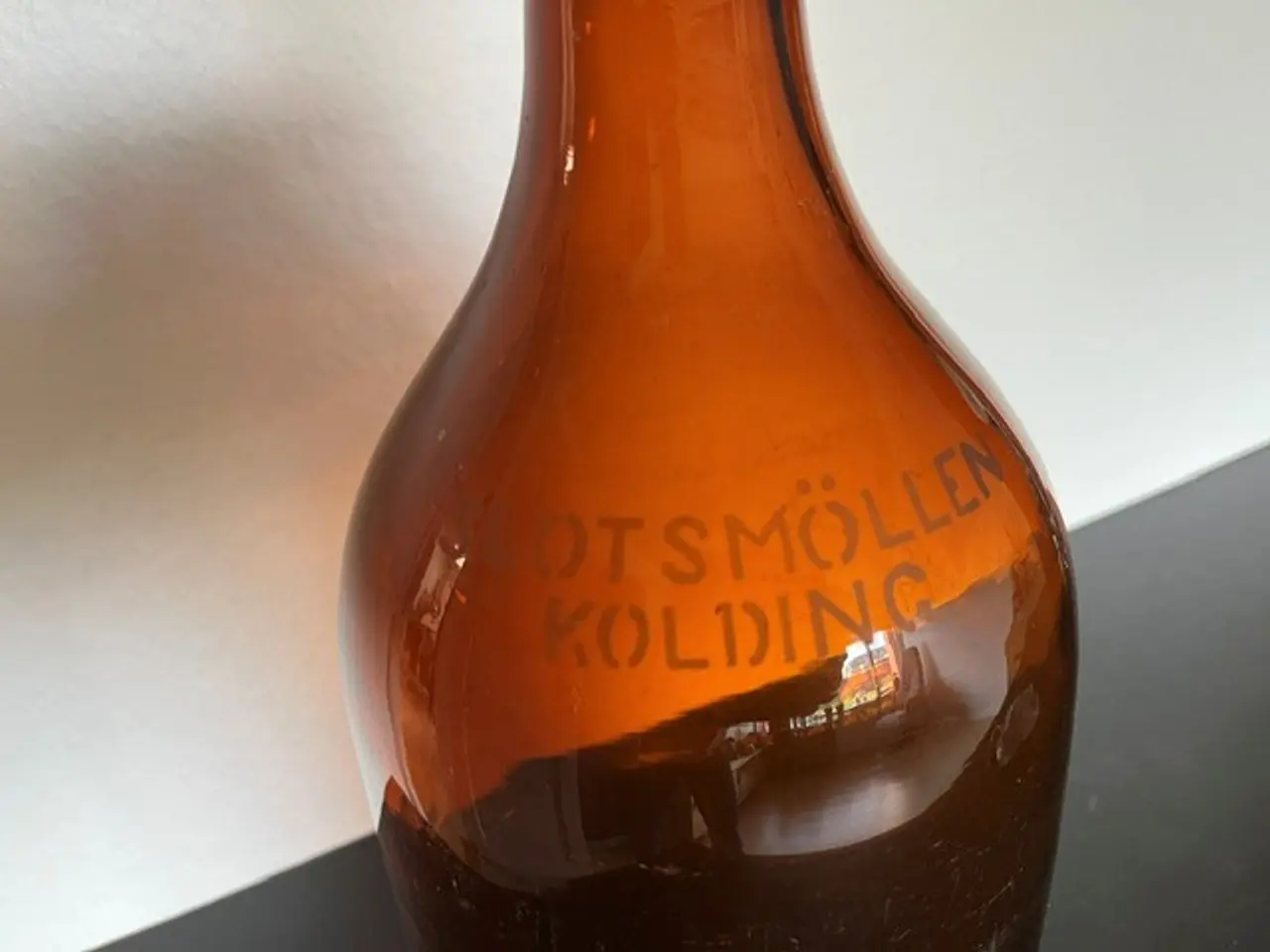 Billede 4 - Stor ølflaske fra Slotsmøllen Kolding