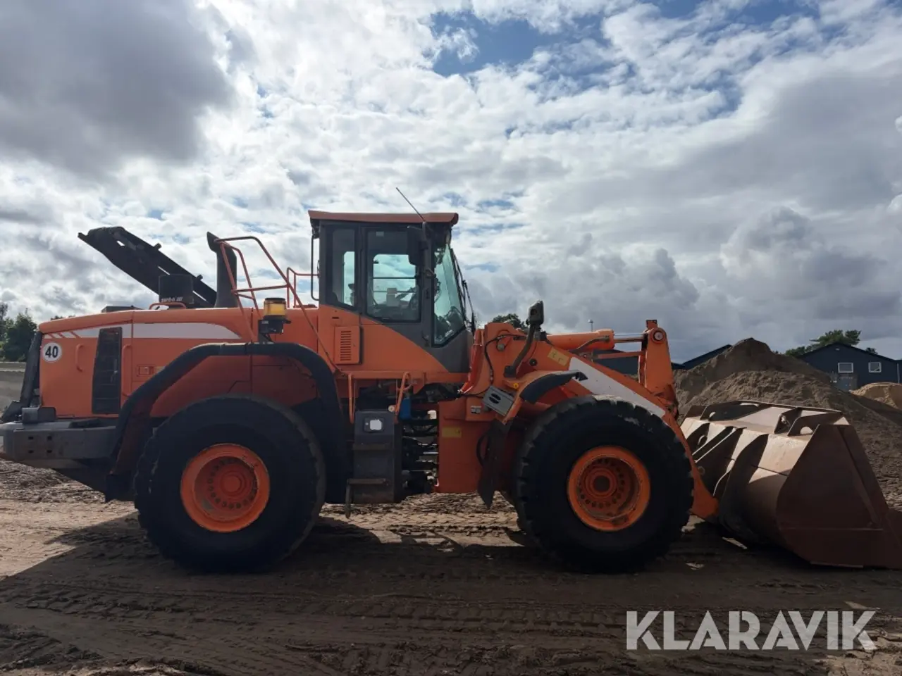 Billede 6 - Gummiged Doosan DL420-3 med vejesystem.