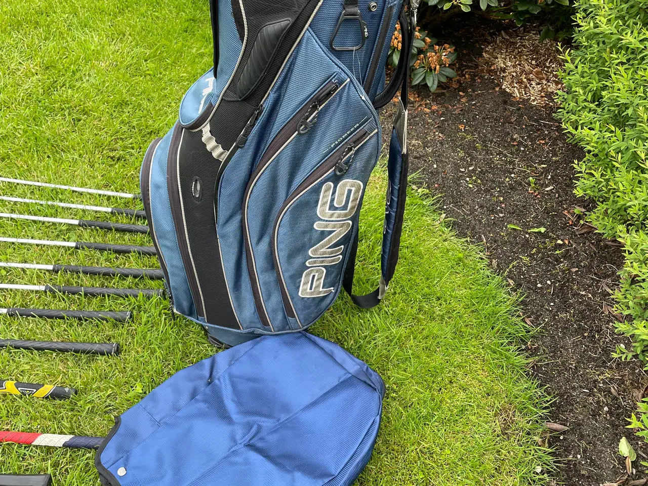 Billede 4 - Ping Golfbag med div udstyr