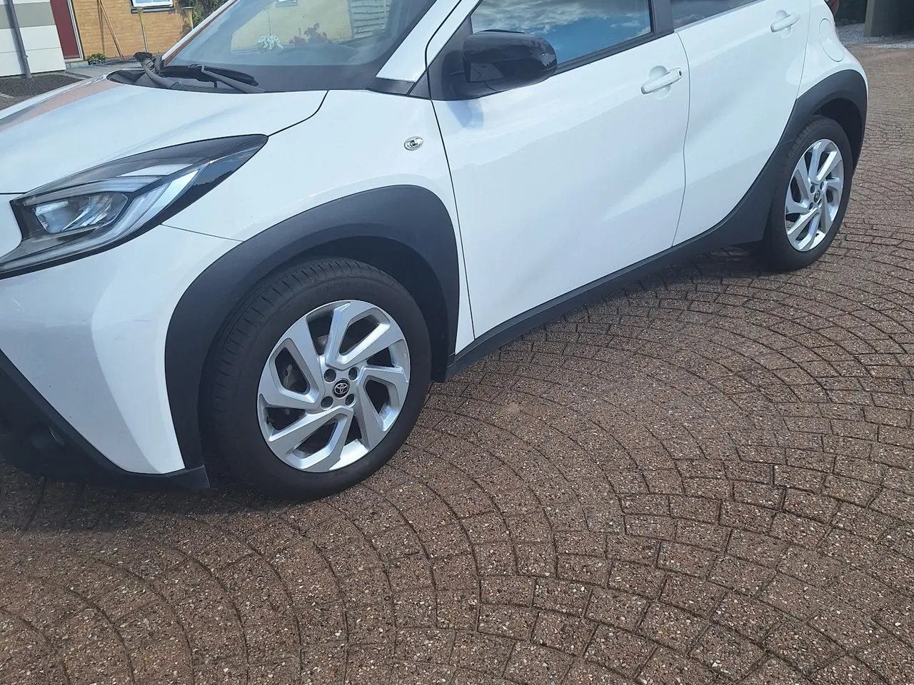 Billede 4 - Velholdt Toyota Aygo X 1.0 Active