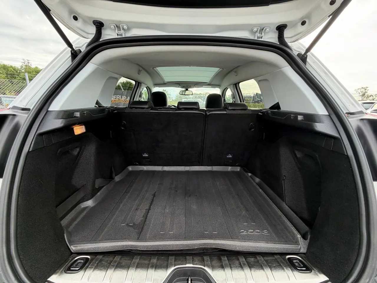 Billede 7 - Peugeot 2008 1,2 e-THP Allure EAT6 110HK 5d 6g Aut.