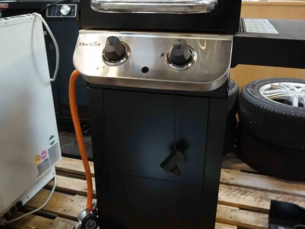 Billede 2 - Charbroil gasgrill 2 brænder (MOMSFRI)