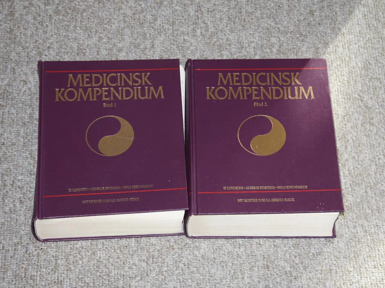 Billede 1 - Medicinsk kompendium af Ib Lorenzen