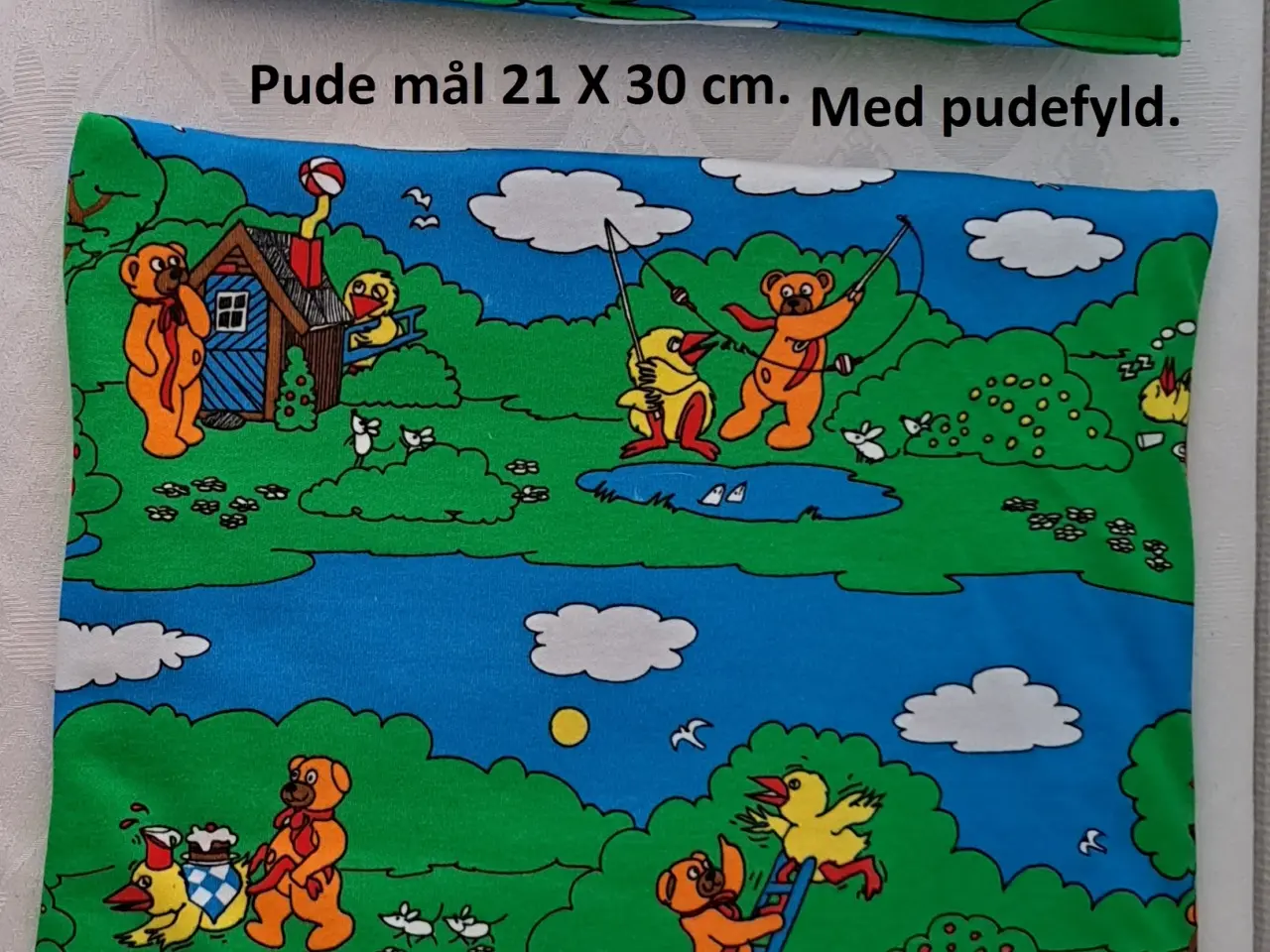Billede 12 - Sengetøj med Disney,  m.m. soveposer, flyverdragt