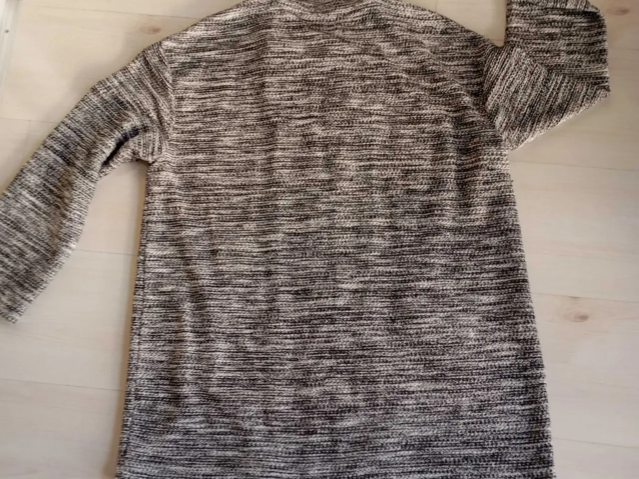 Billede 5 - Strikket cardigan / jakk