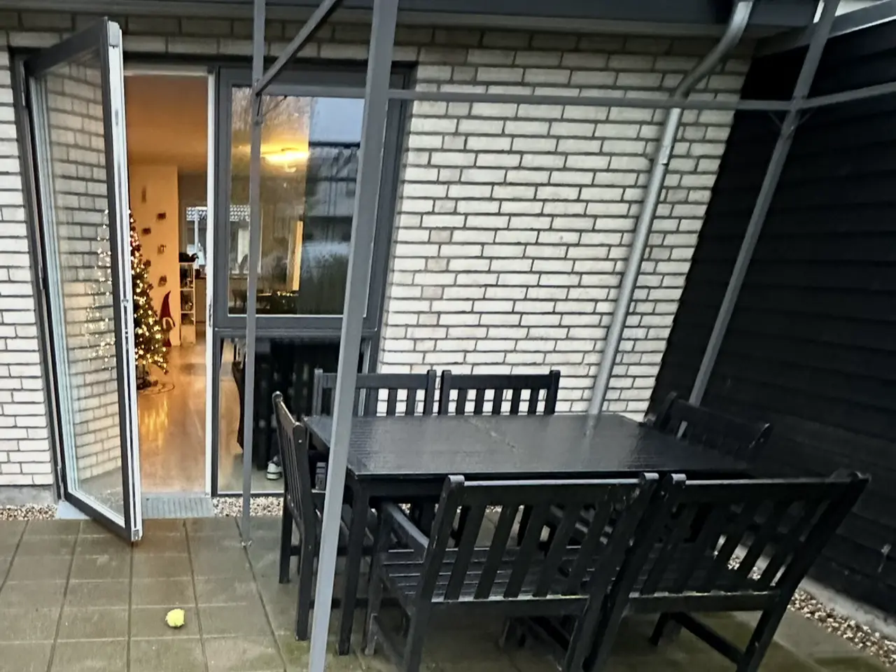 Billede 1 - Pavillon sælges pga. flytning.