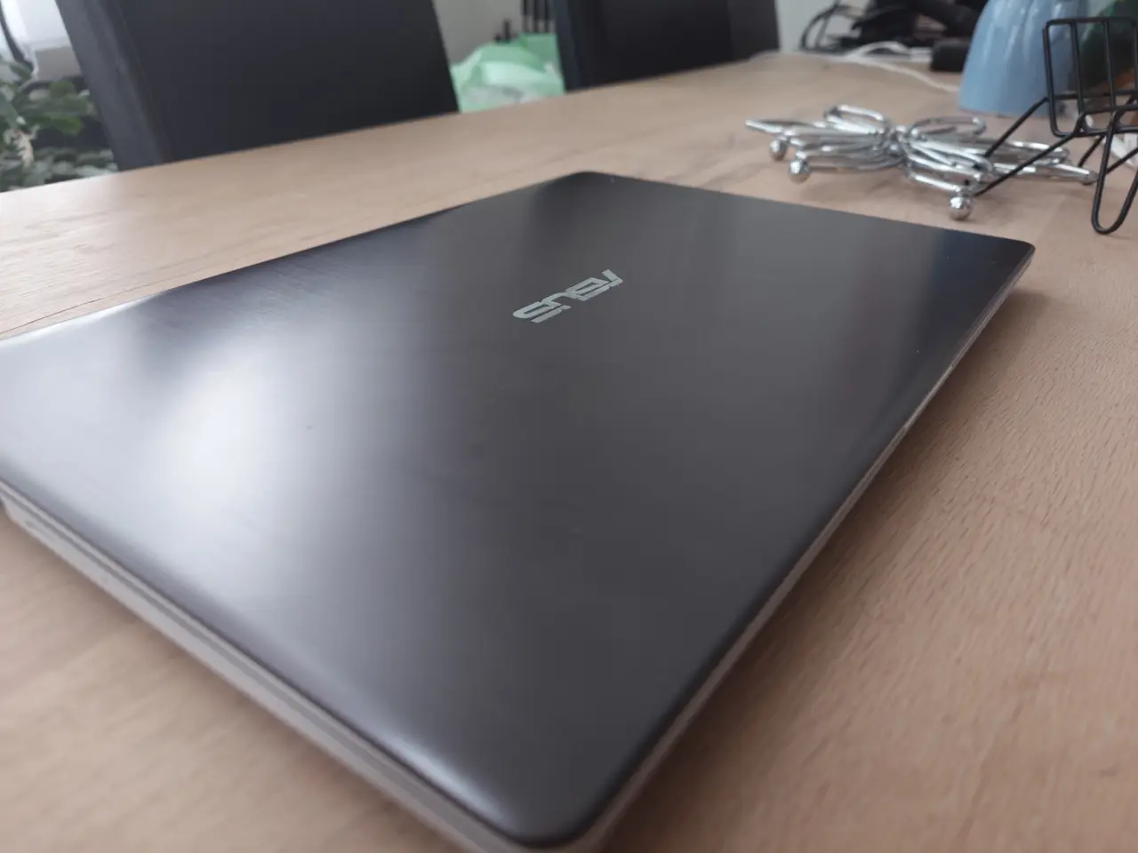 Billede 4 - Asus VivoBook 14 super studiebærbar med ny batteri