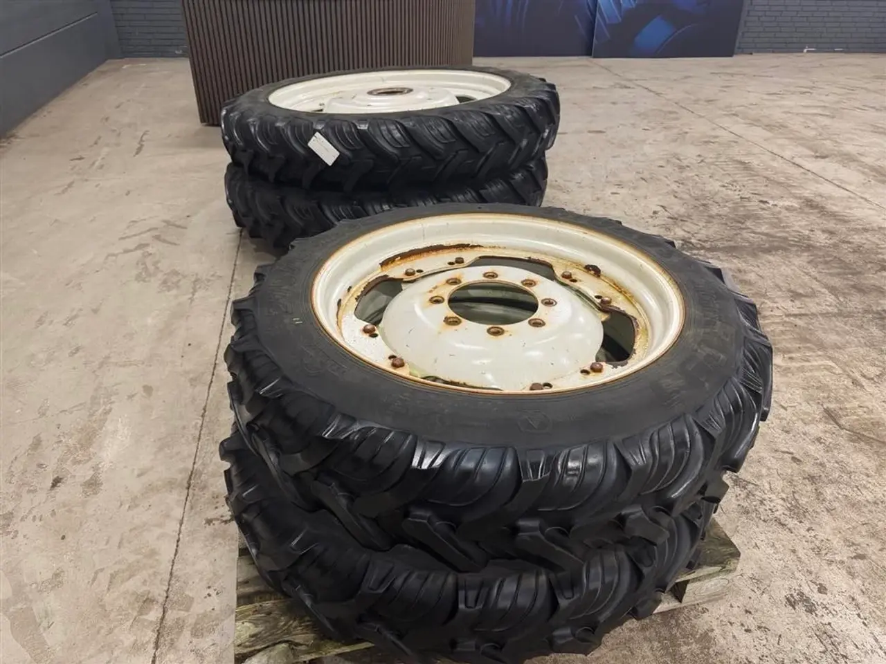 Billede 6 - Taurus 300/95R46-270/95K32