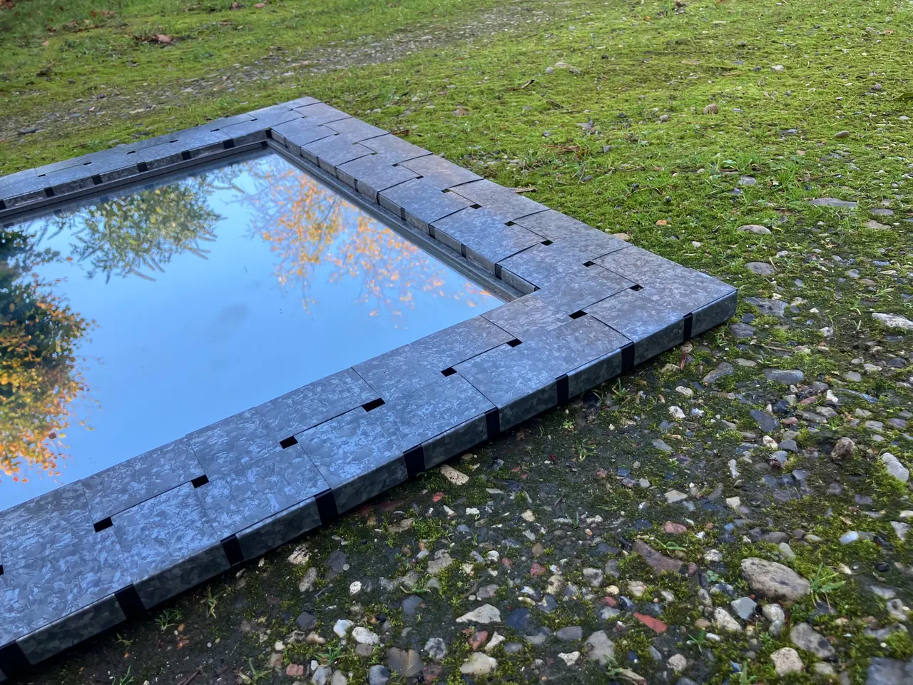 Billede 2 - Spejl i metalramme