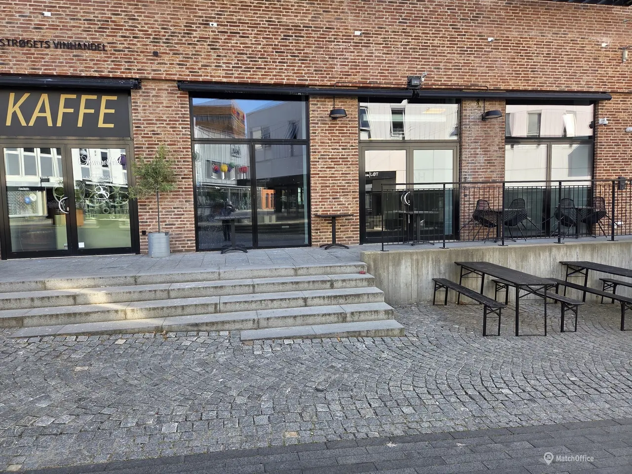 Billede 1 - 203 kvm butikslejemål med AAA-placering i Skive