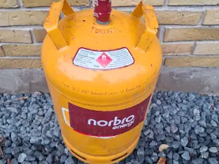 11 Kg gasflaske inklusiv gas.