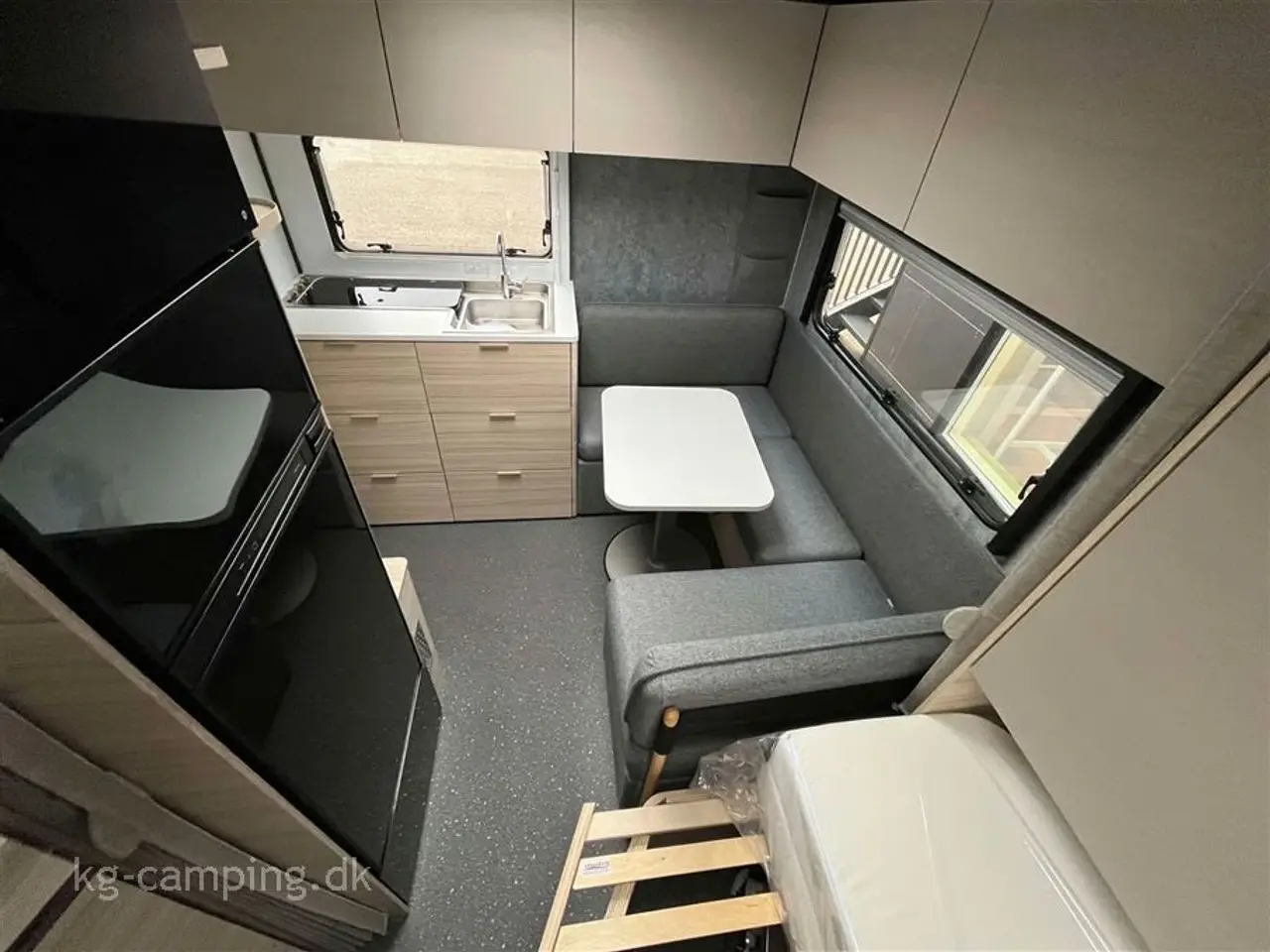Billede 10 - 2026 - Adria Altea 402 PH   Let lækker vogn som forventes på lager igen slut juni !   Obs !! billeder er lånt fra solgt vogn