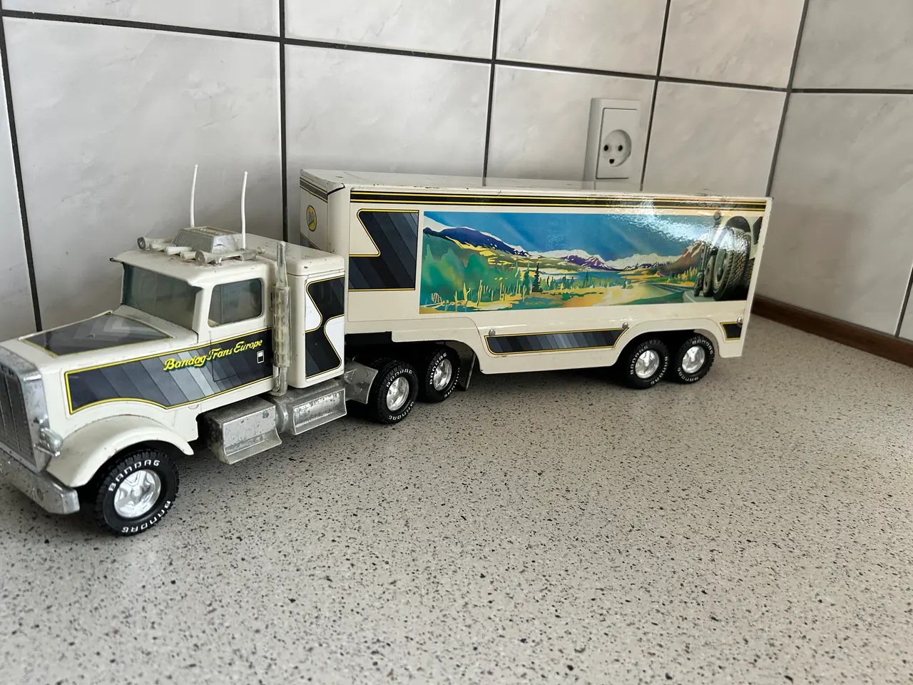 Billede 3 - Nylint modellastbil