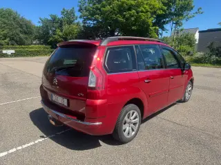 Citroen Grand C4 Picasso 1,6E-HDi årg 2012 Nysynet