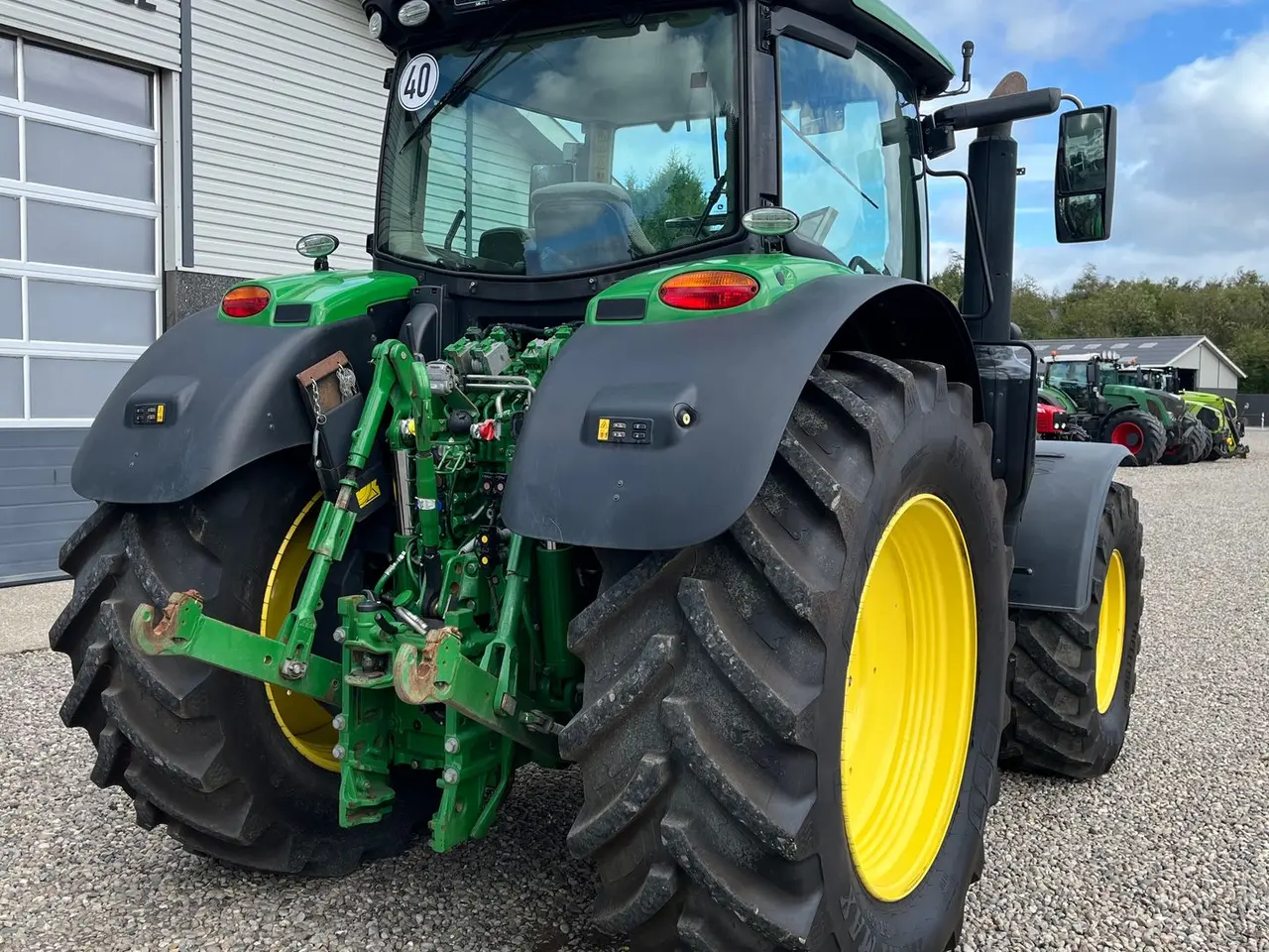 Billede 15 - John Deere 6215R AP med frontlift