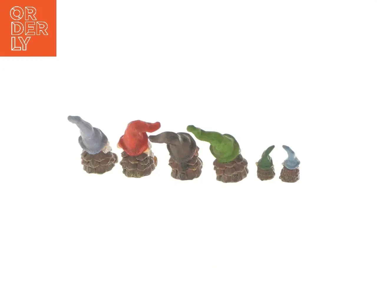 Billede 3 - 6 mini nisser (str. 5 og 2 cm)