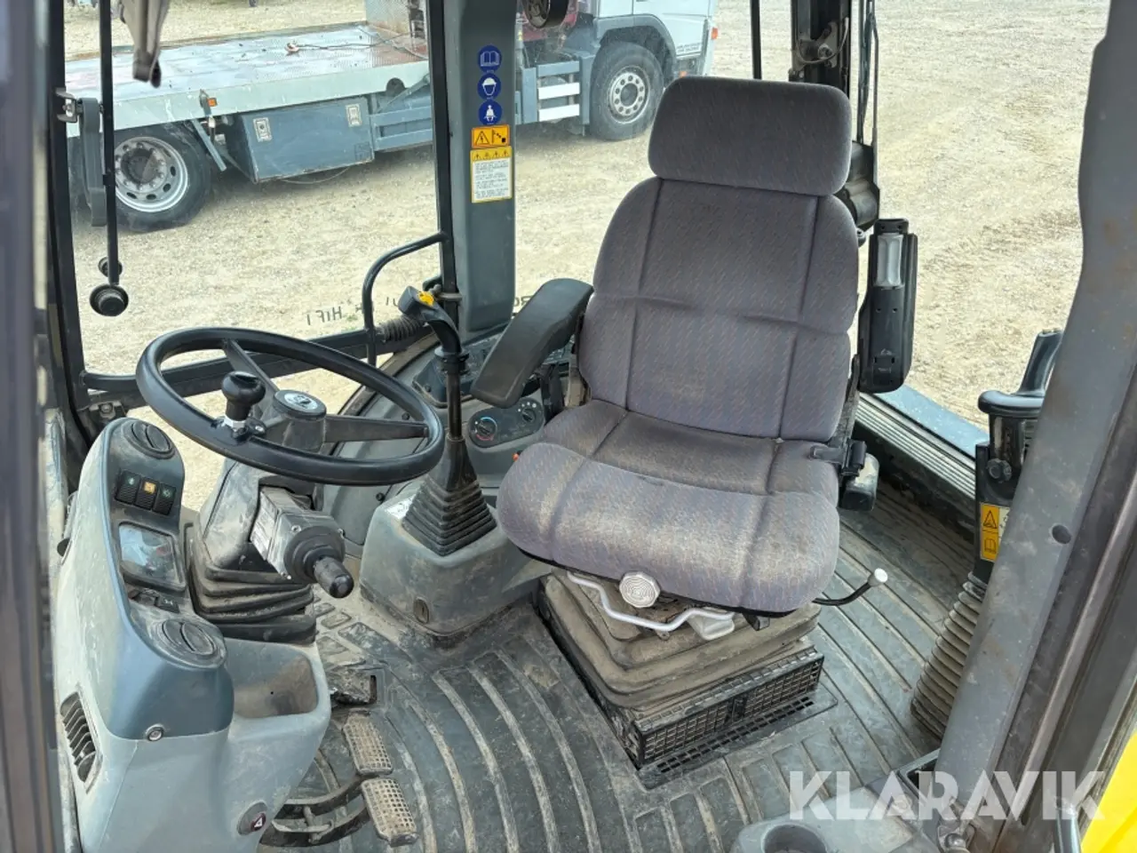 Billede 10 - Rendegraver New Holland LB110B-4PS