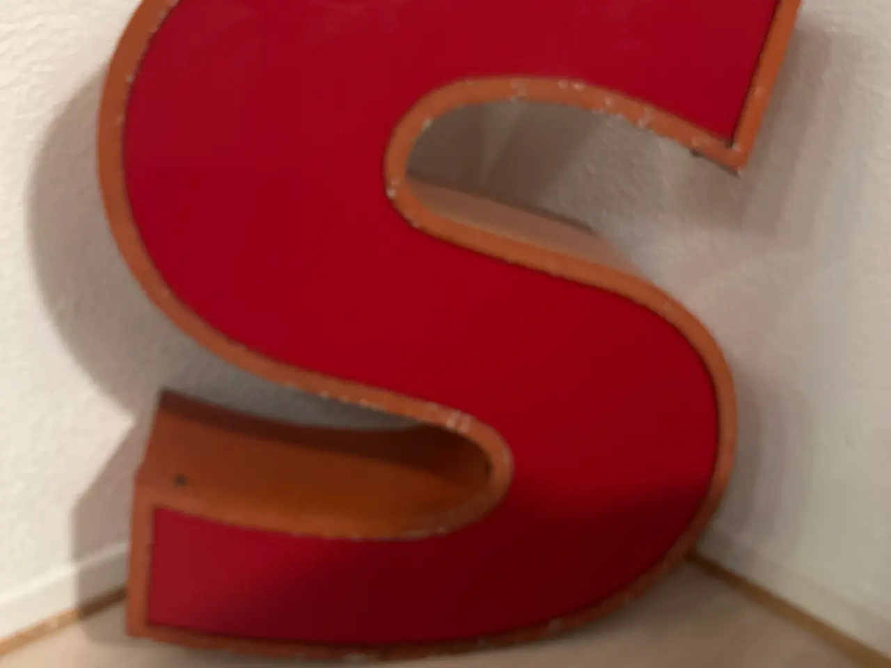 Billede 1 - Facadeskilt, vintage “S”