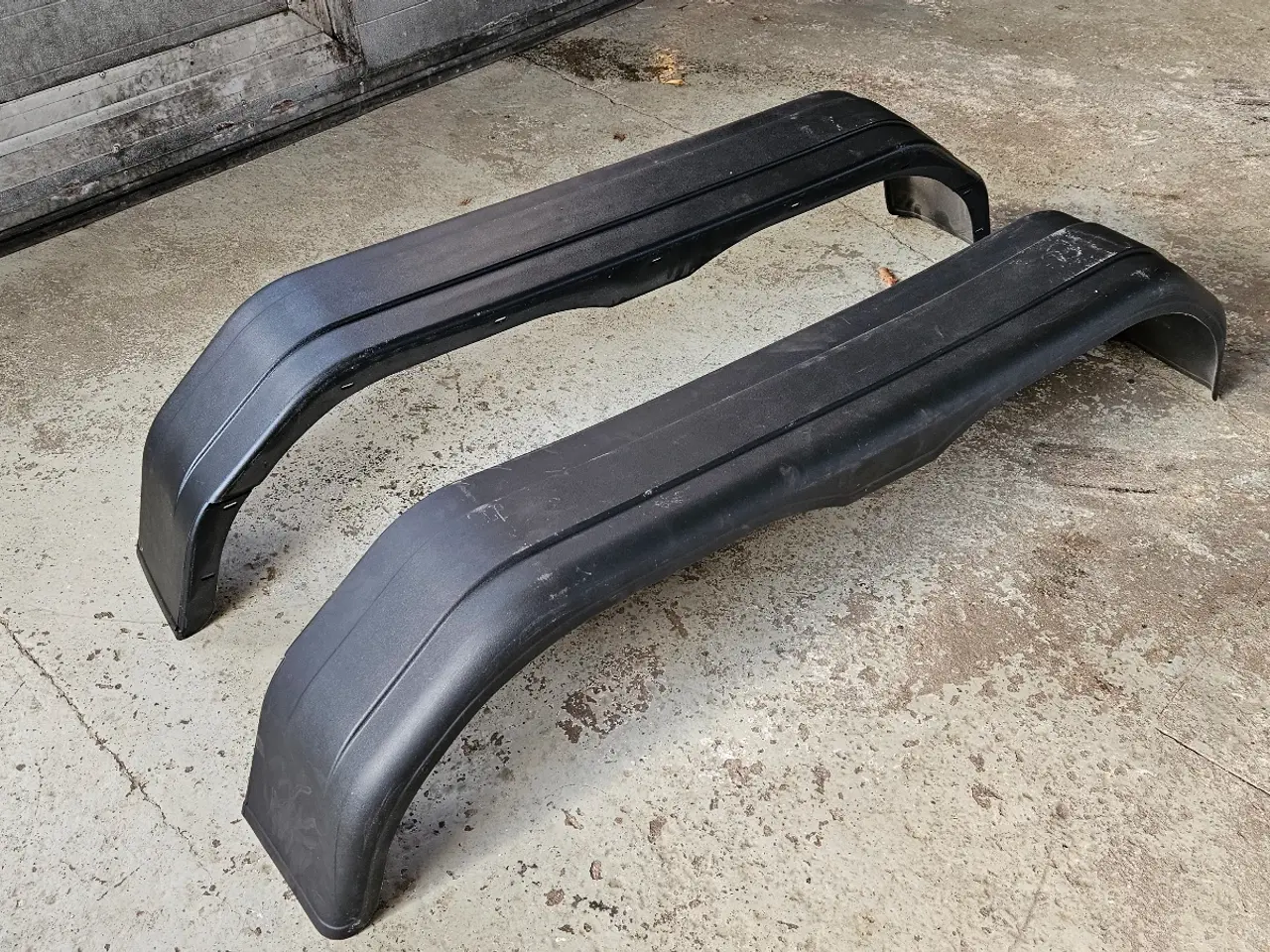 Billede 2 - BOOGIESKÆRME SORT KNOTT 1550 × 240 × 400 MM